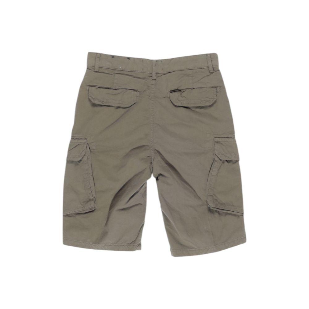 Grüne Baumwollshorts