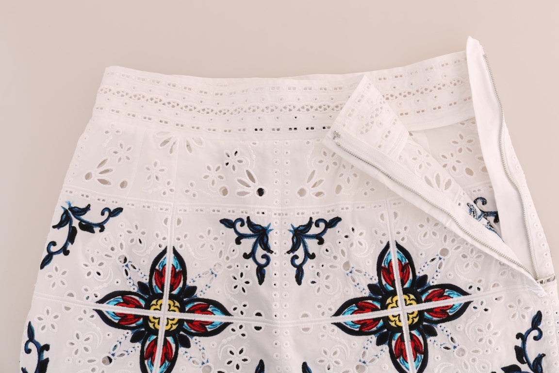 Capri Elegance mit Majolika-Stickerei