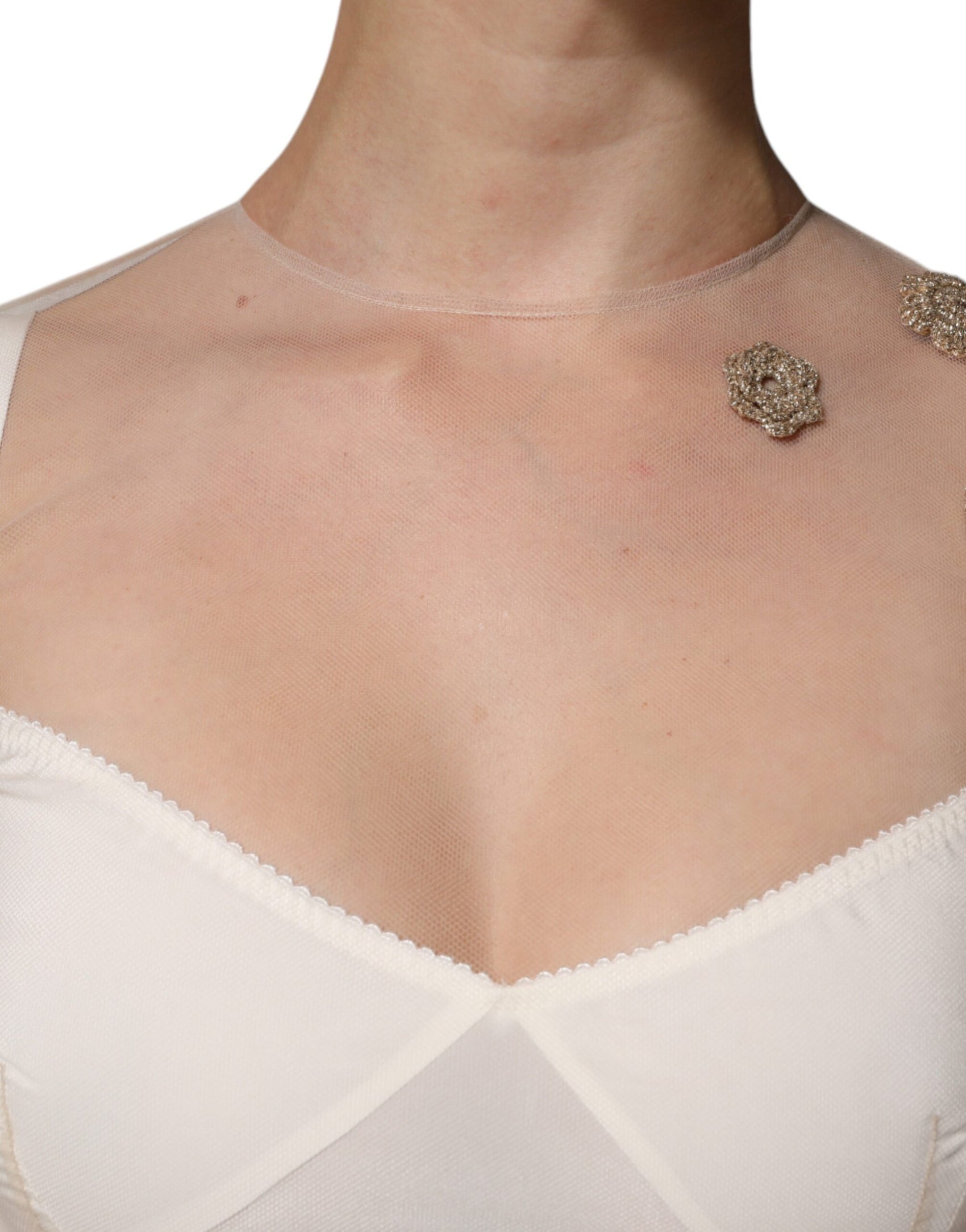 Abito midi aderente con bustier in tulle bianco trasparente