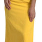 Gelbes Midikleid mit One-Shoulder-Träger und Seitenschlitz