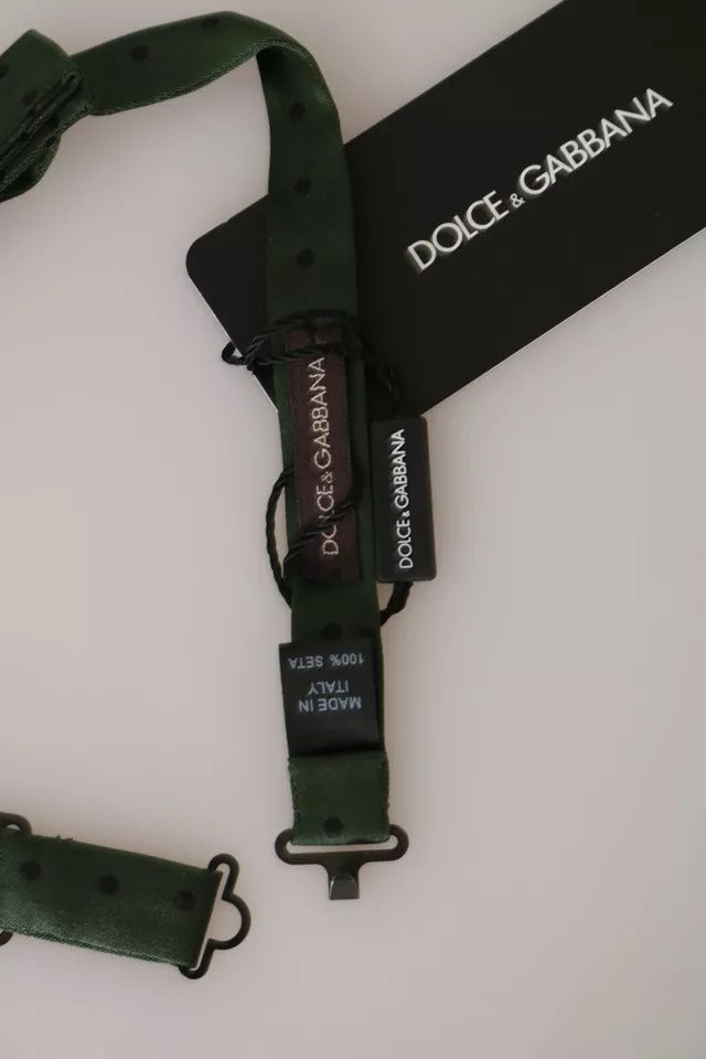 Cravatta a farfalla da uomo con pois in seta verde