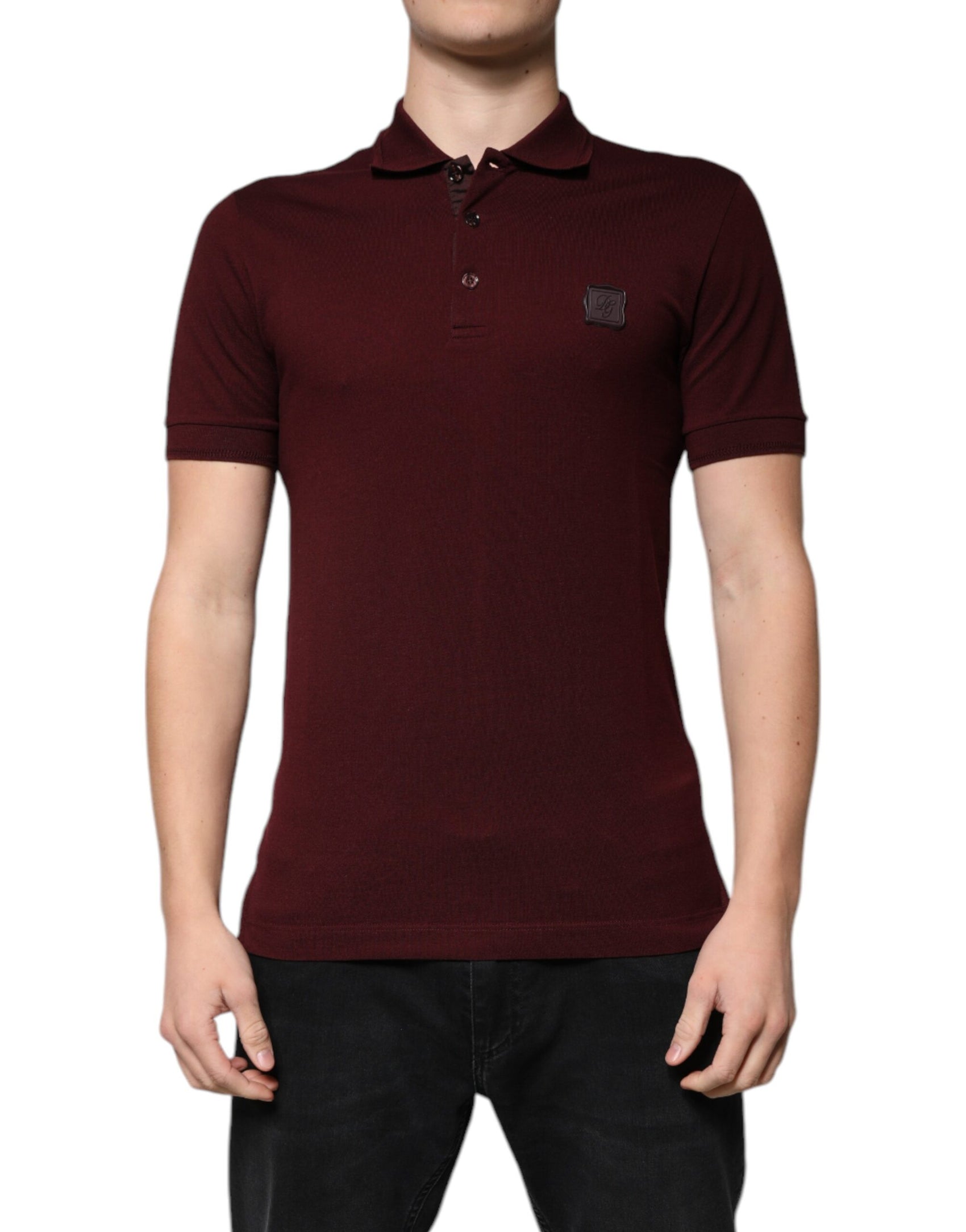 Kastanienbraunes Polo-T-Shirt mit Kragen und kurzen Ärmeln