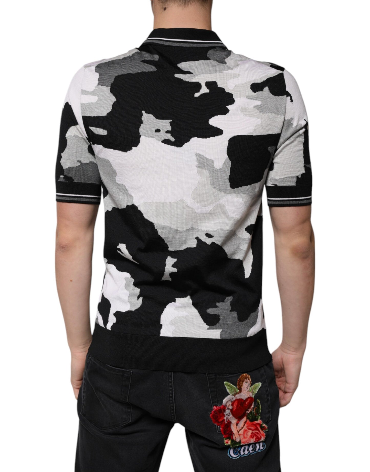 Mehrfarbiges Poloshirt mit Camouflage-Kragen