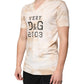 Beiges Baumwoll-T-Shirt mit V-Ausschnitt und grafischem Print