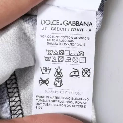 Schwarz-weiß bedrucktes Baumwoll-T-Shirt mit Rundhalsausschnitt