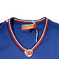 Blaues T-Shirt mit V-Ausschnitt und kurzen Ärmeln