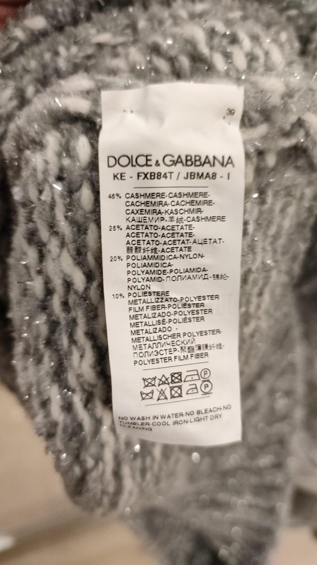 Elegante maglione dolcevita in misto cashmere grigio
