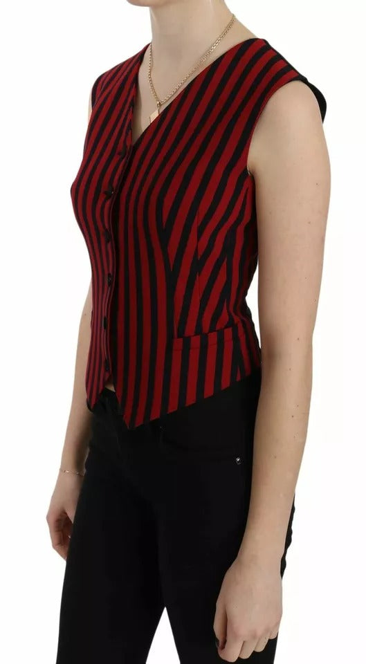 Gilet a righe rosse e nere, camicetta e top