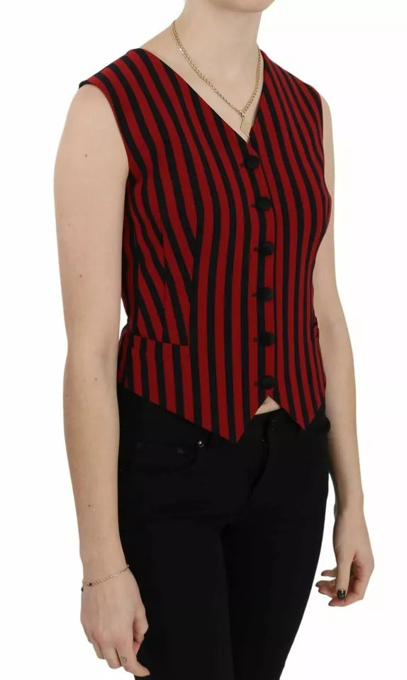 Gilet a righe rosse e nere, camicetta e top