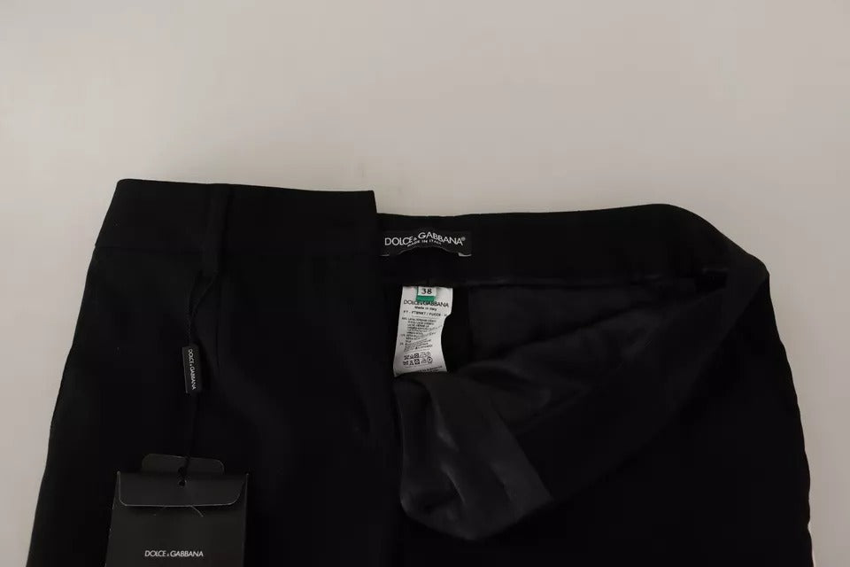 Schwarz-weiß gestreifte Karottenhose aus Wolle