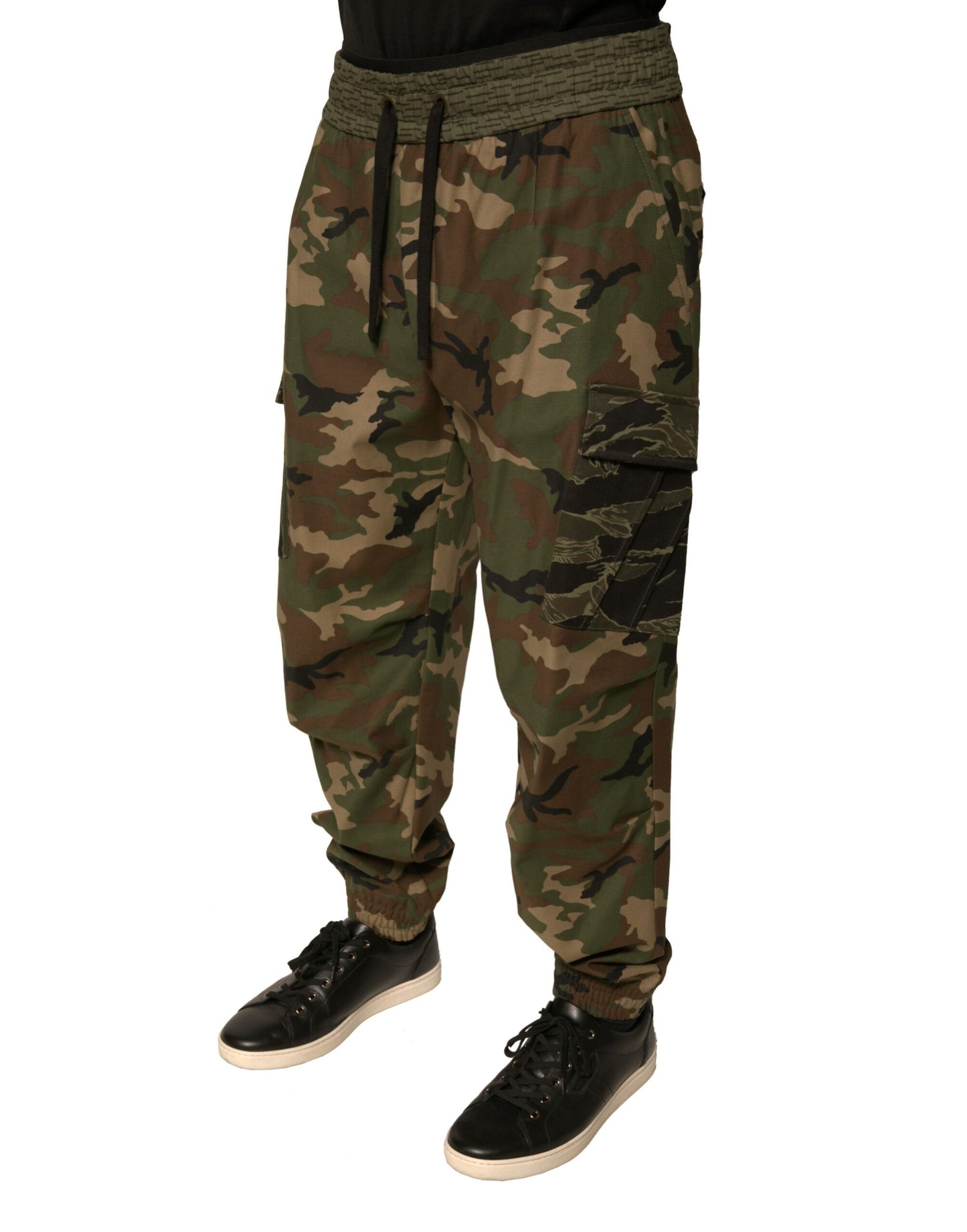 Mehrfarbige Camouflage Cargo-Jogginghose