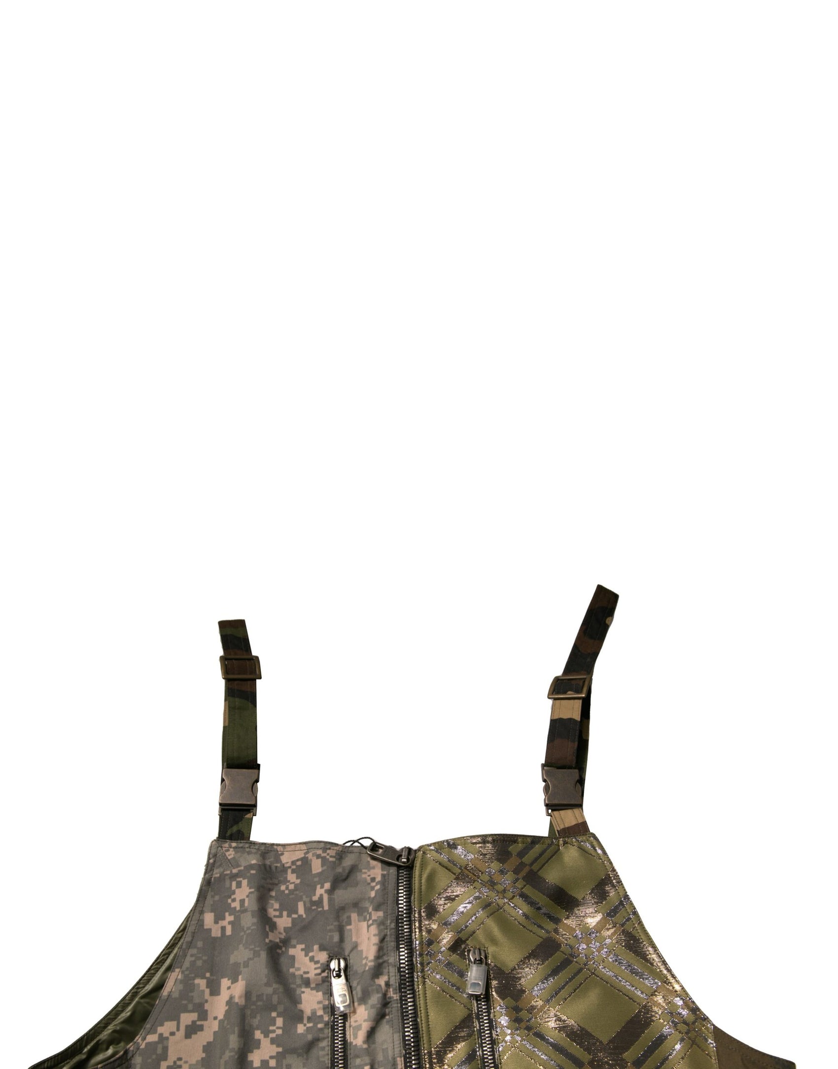 Mehrfarbige Patchwork-Latzhose in Camouflage