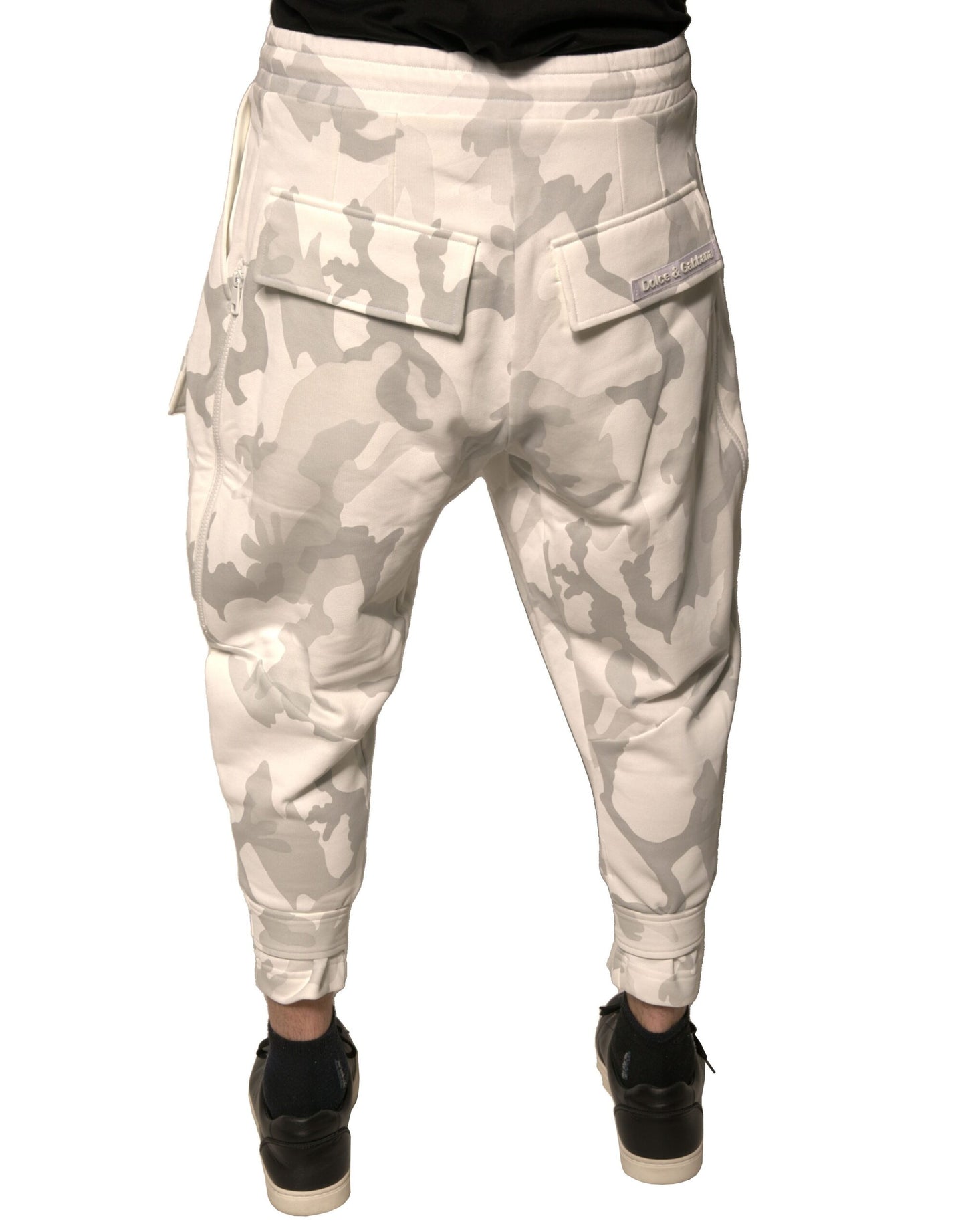 Weiße Cargo-Jogginghose mit Camouflage-Muster