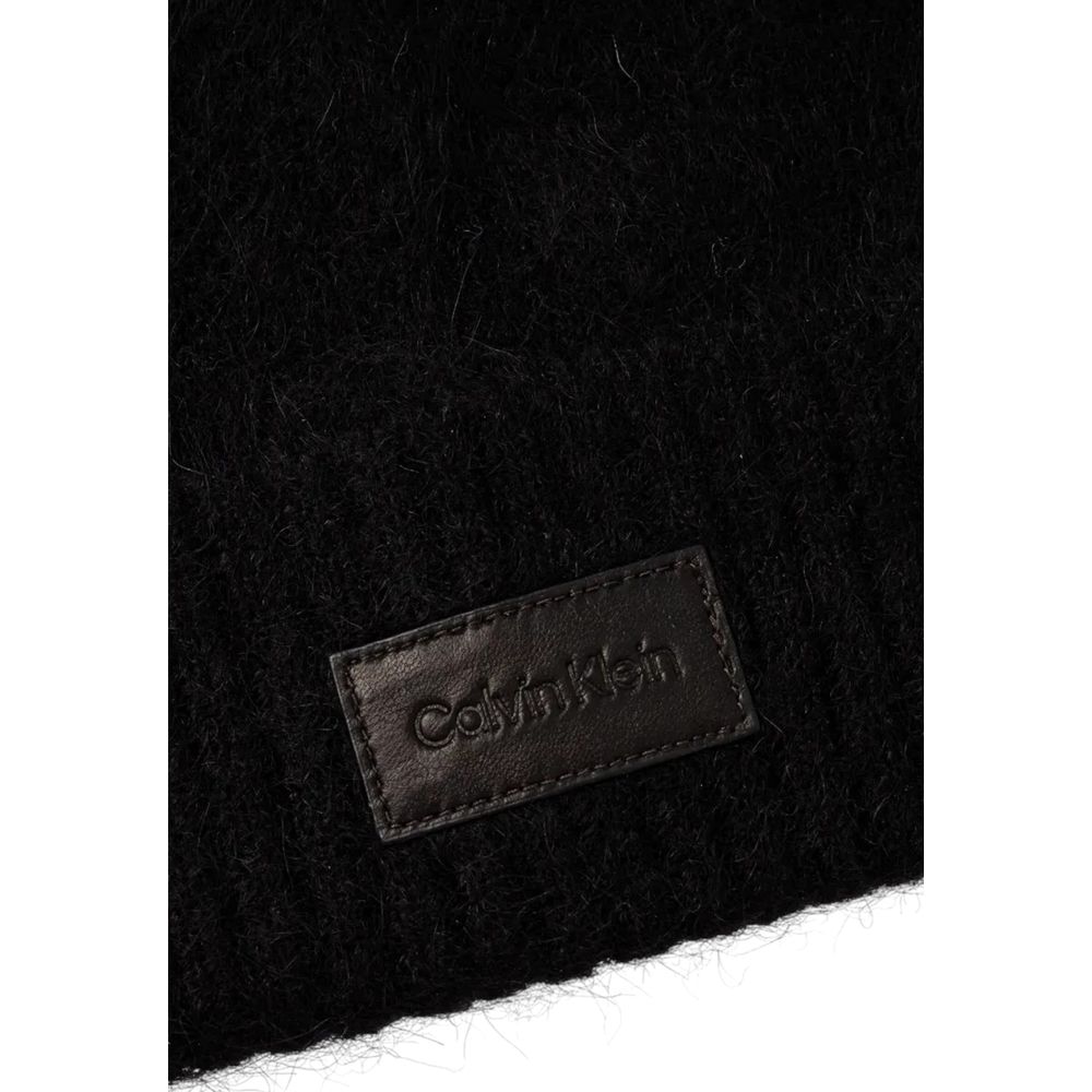 Schwarze Alpaka-Mütze