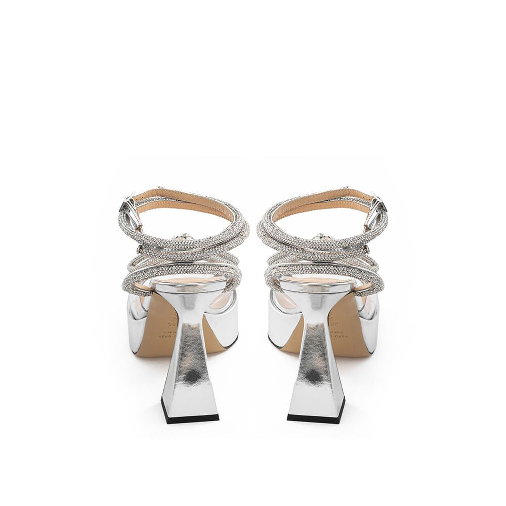 Elegante silberne Plateauschuhe aus Leder