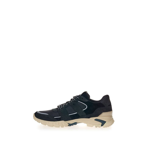 Sneaker in pelle scamosciata nera