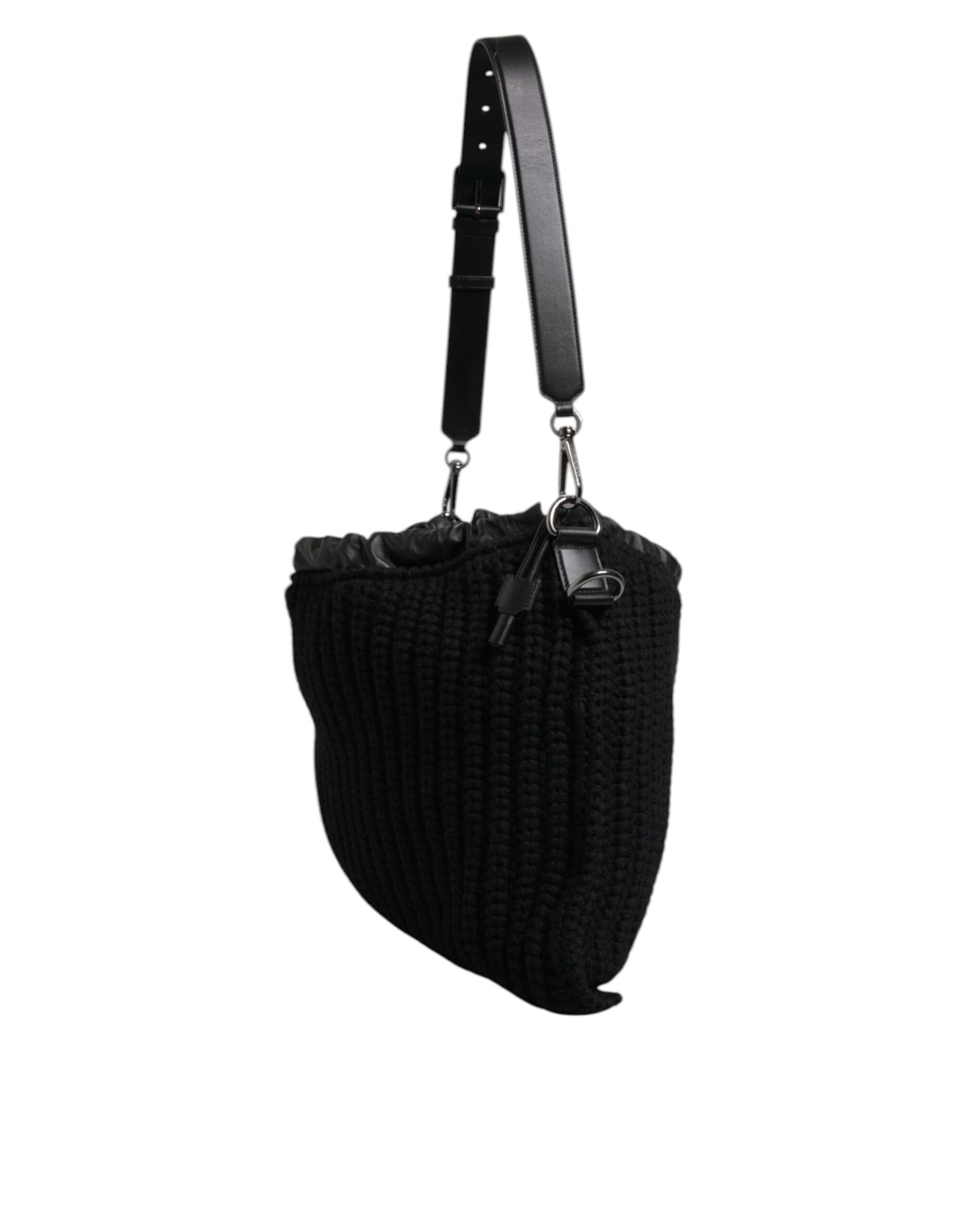 Schwarze Schultertasche aus gestricktem Kaschmirleder