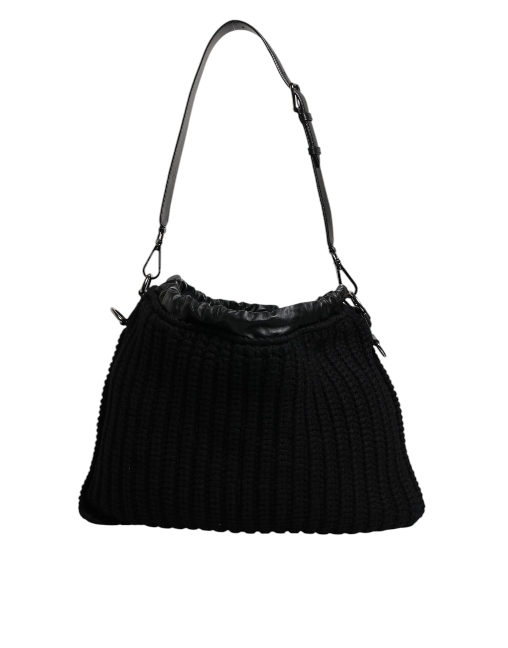 Schwarze Schultertasche aus gestricktem Kaschmirleder