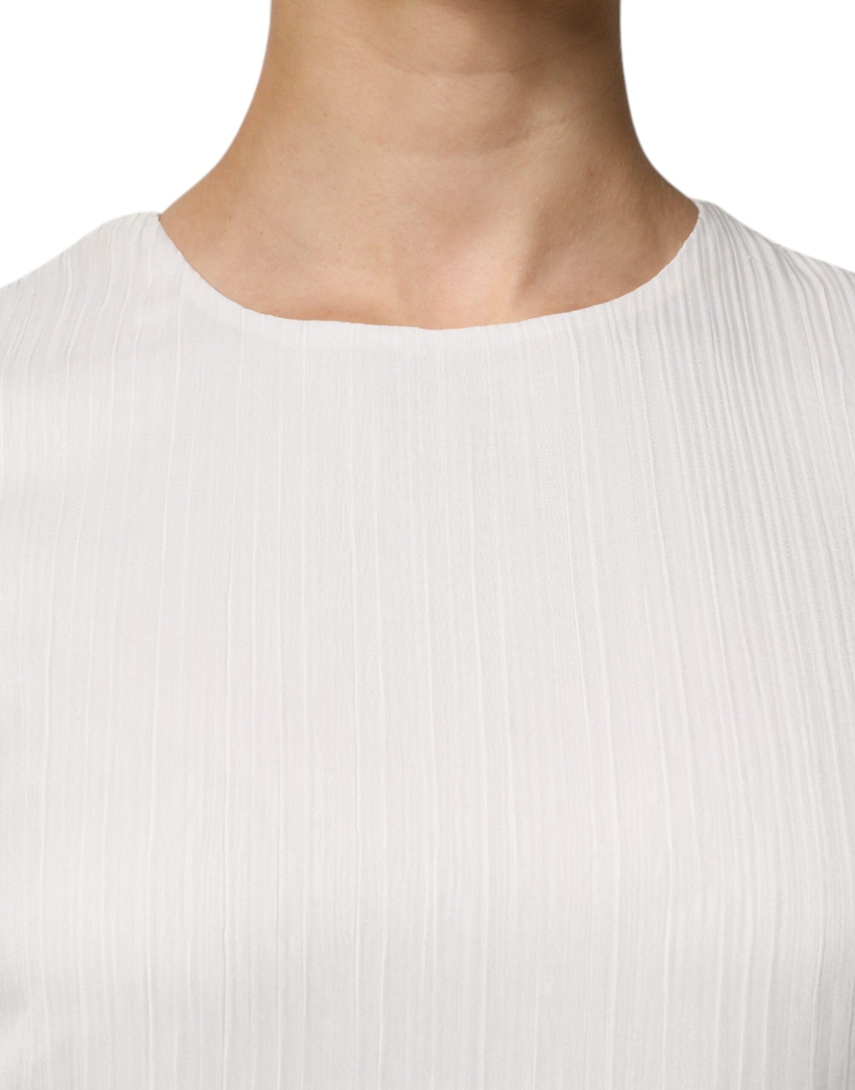 Abito lungo bianco senza maniche con scollo rotondo