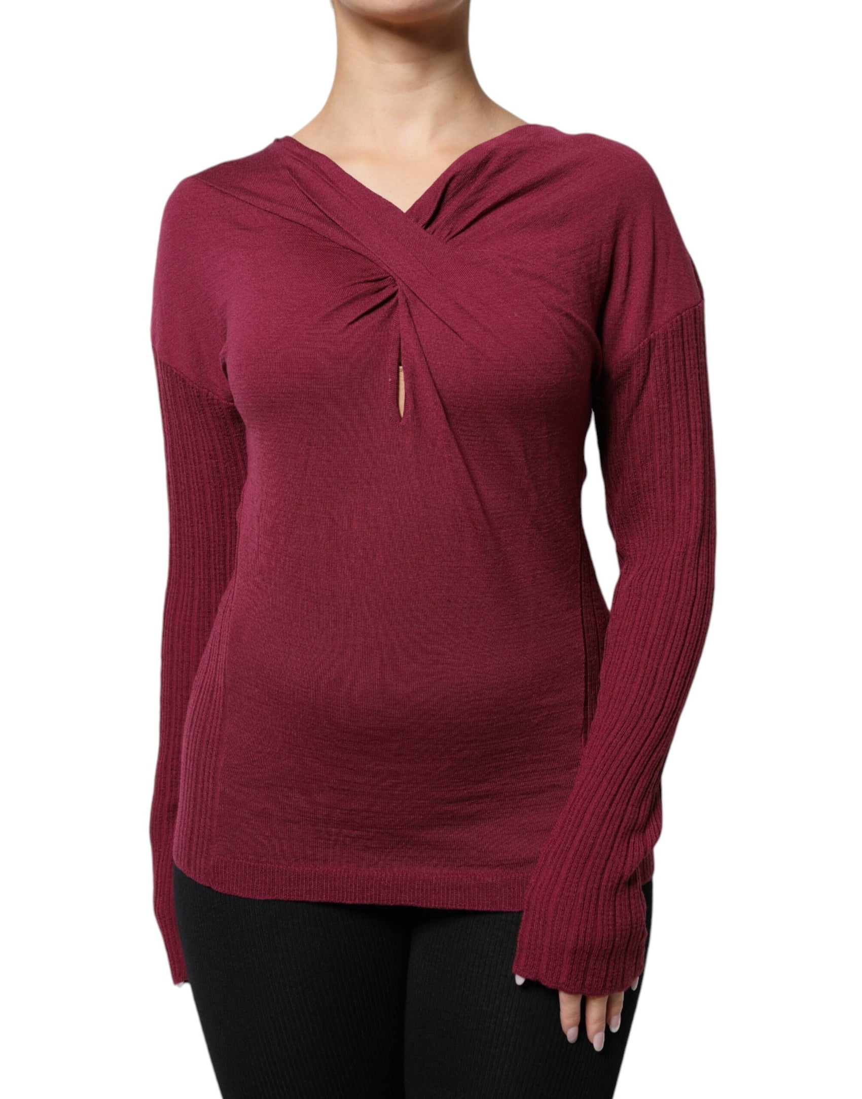 Kastanienbrauner Pullover mit Schlüsselloch-Strick