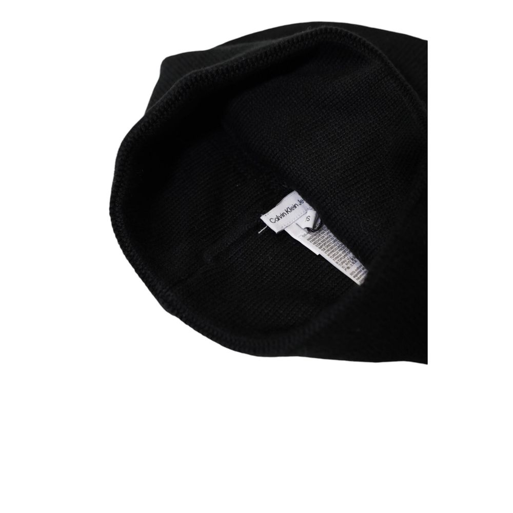 Cappello di cotone nero