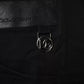 Schwarzes Baumwoll-T-Shirt mit Rundhalsausschnitt und Logo-Patch