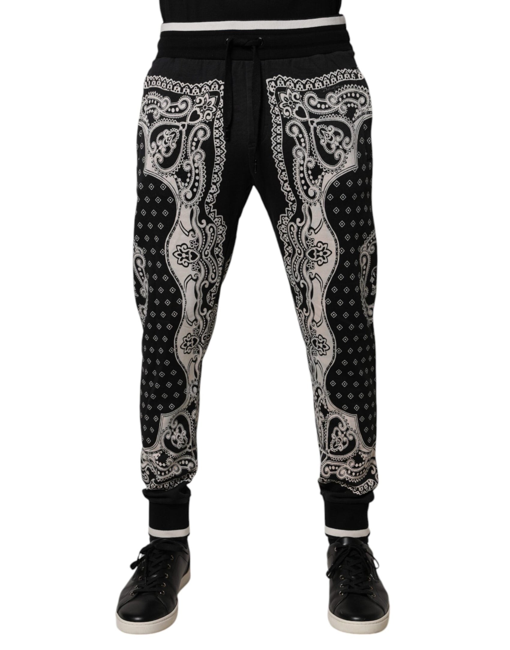 Schwarze Jogginghose aus Baumwolle mit Bandana-Muster