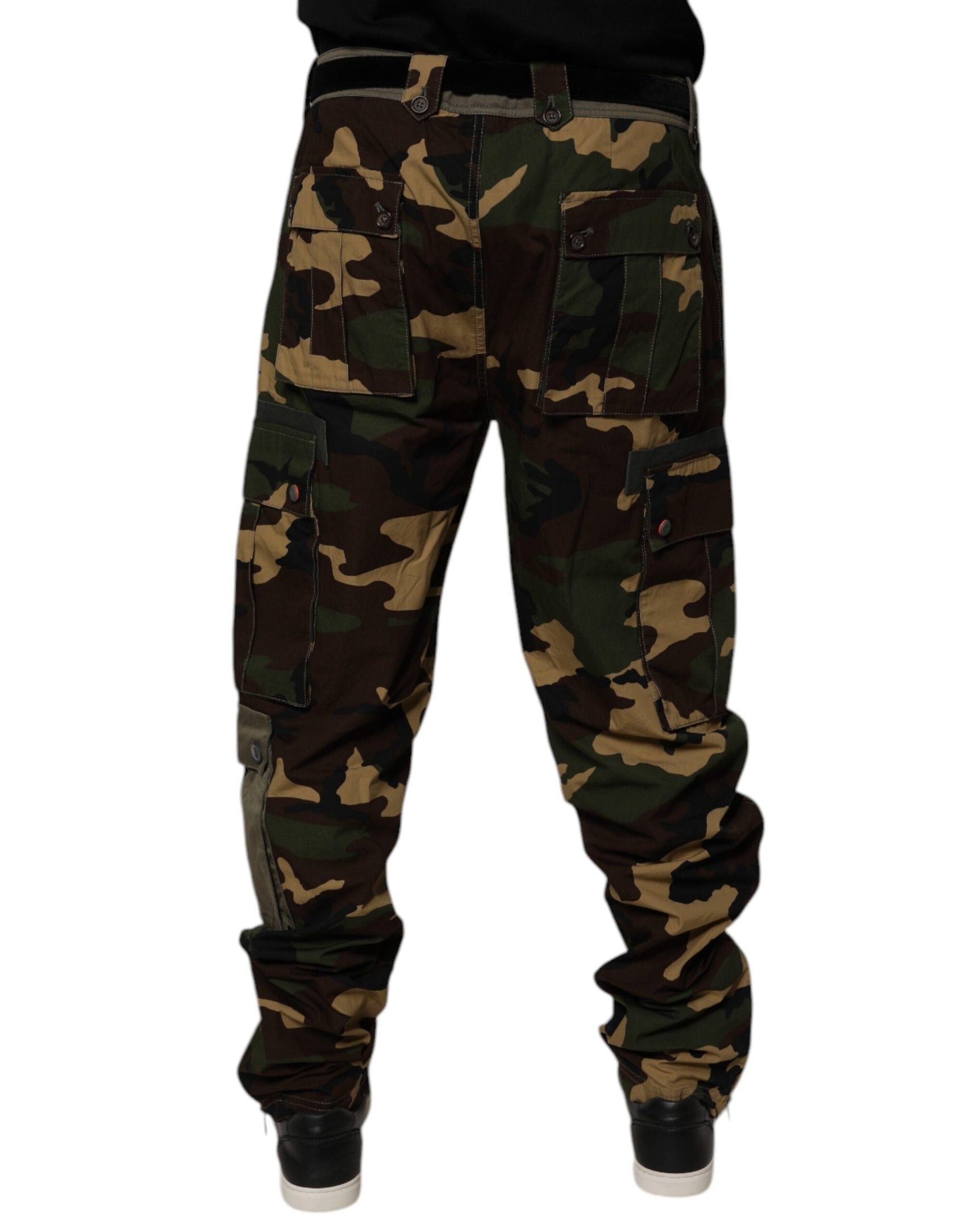 Mehrfarbige Cargohose mit Patchwork-Camouflage