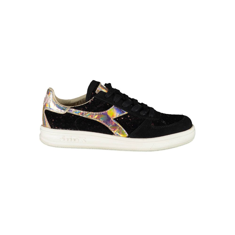 Sneaker da donna in pelle nera