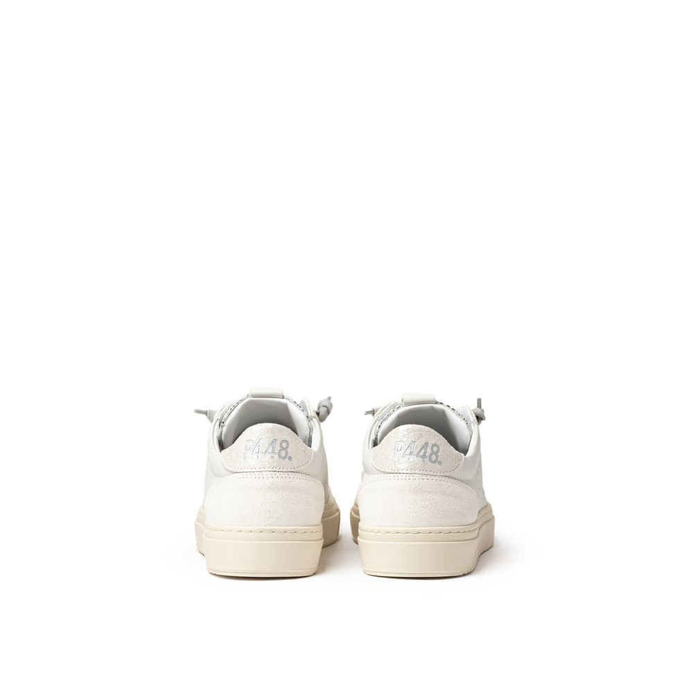 Sneaker in pelle bianca