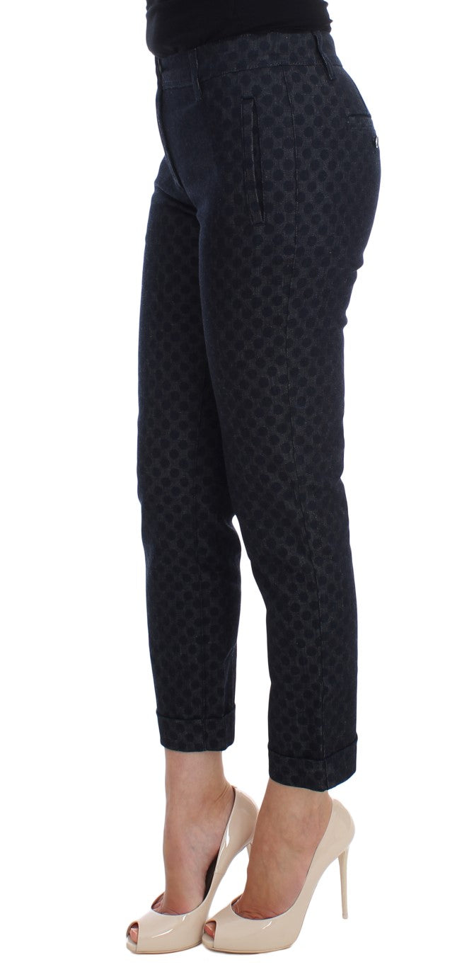 Schicke Caprijeans mit Punkten
