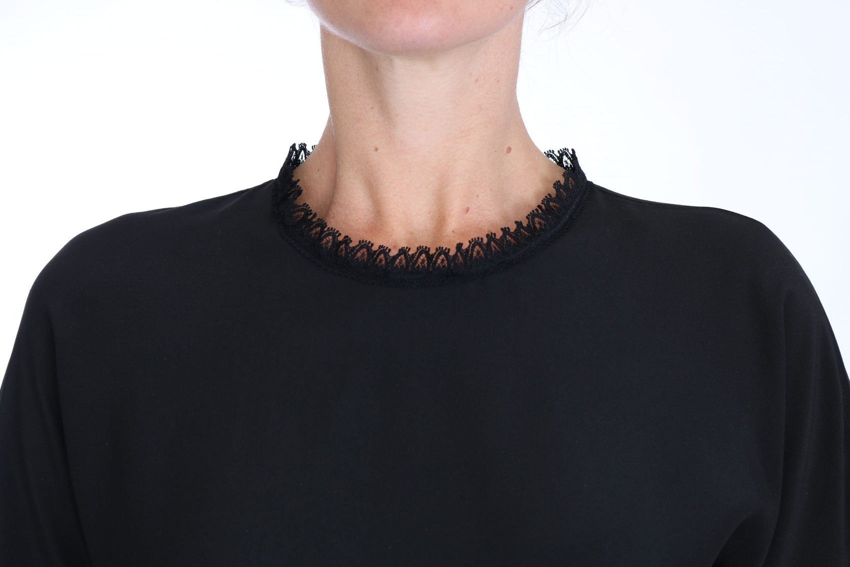 Elegante Seidenbluse mit Spitzendetails