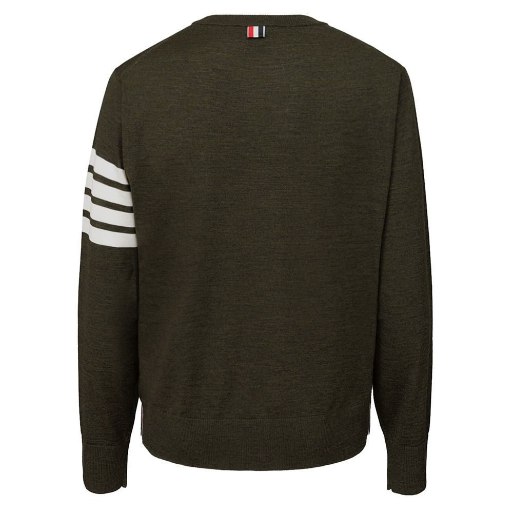 Grüner Wollpullover