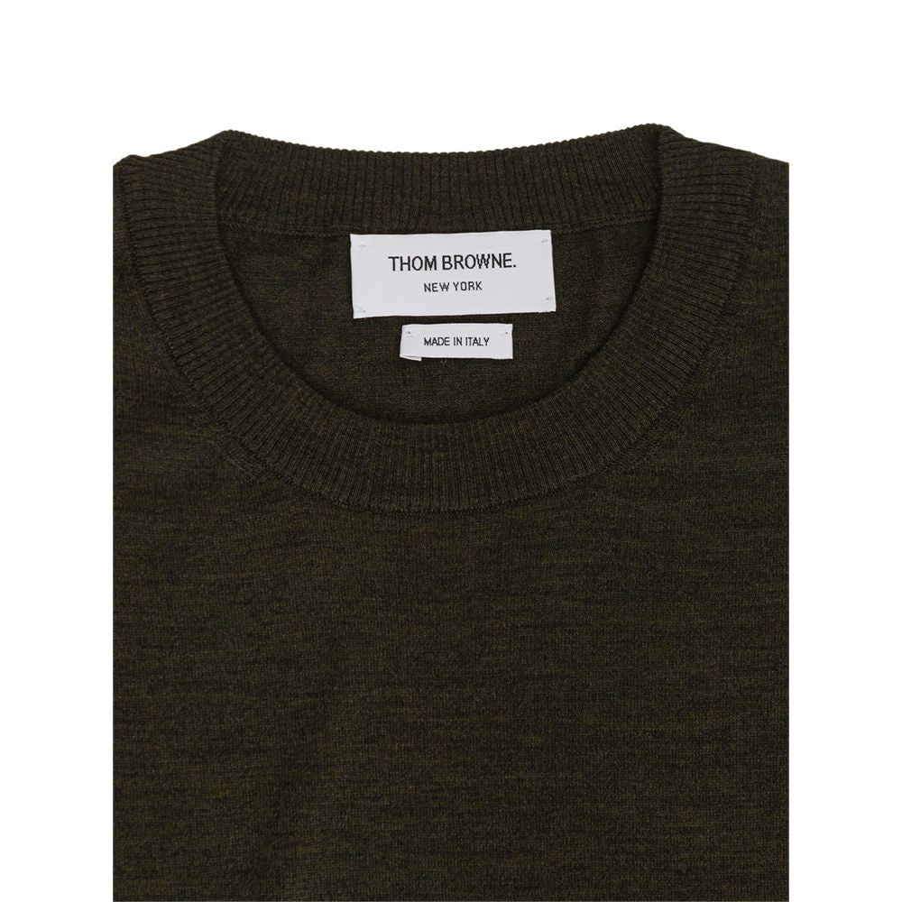 Grüner Wollpullover