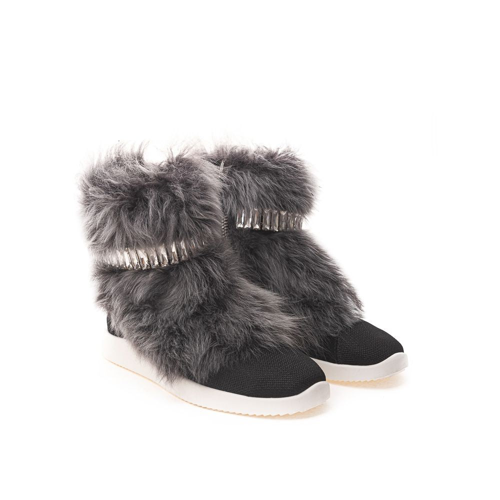 Schwarzer Neopren-Sneaker