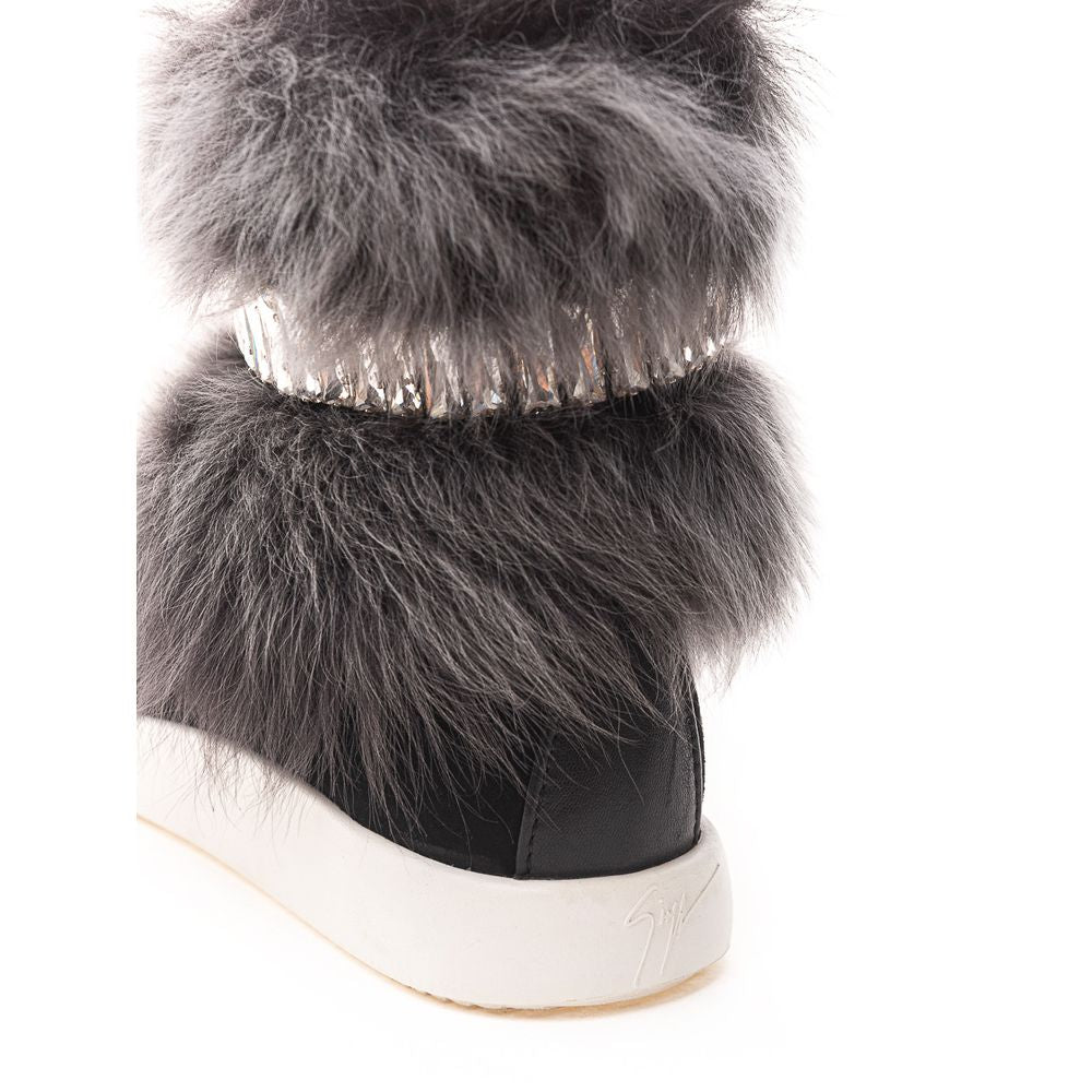 Schwarzer Neopren-Sneaker