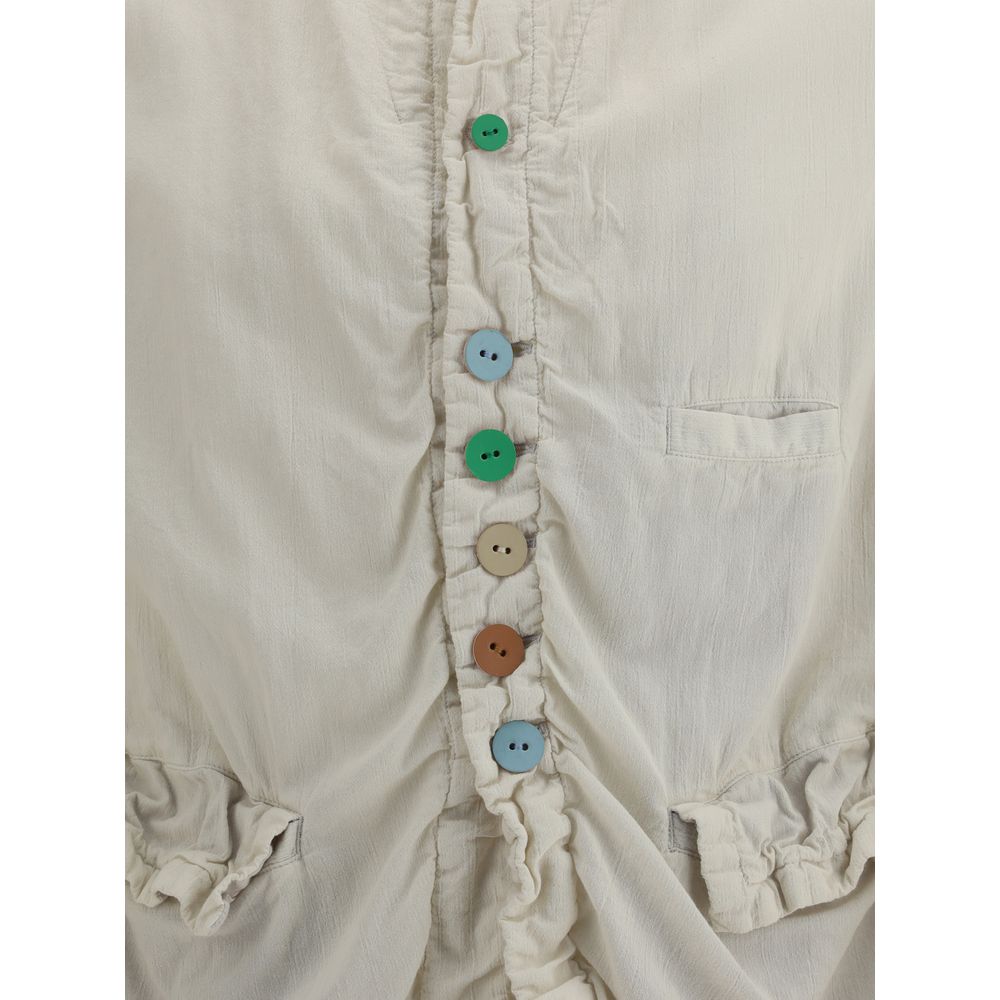 Jacket with multicolored button