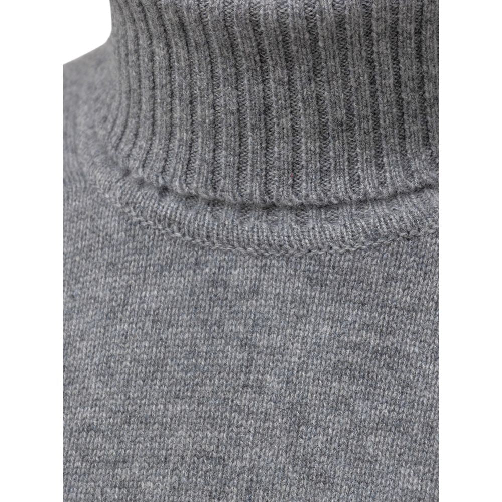 Grauer Kaschmirpullover