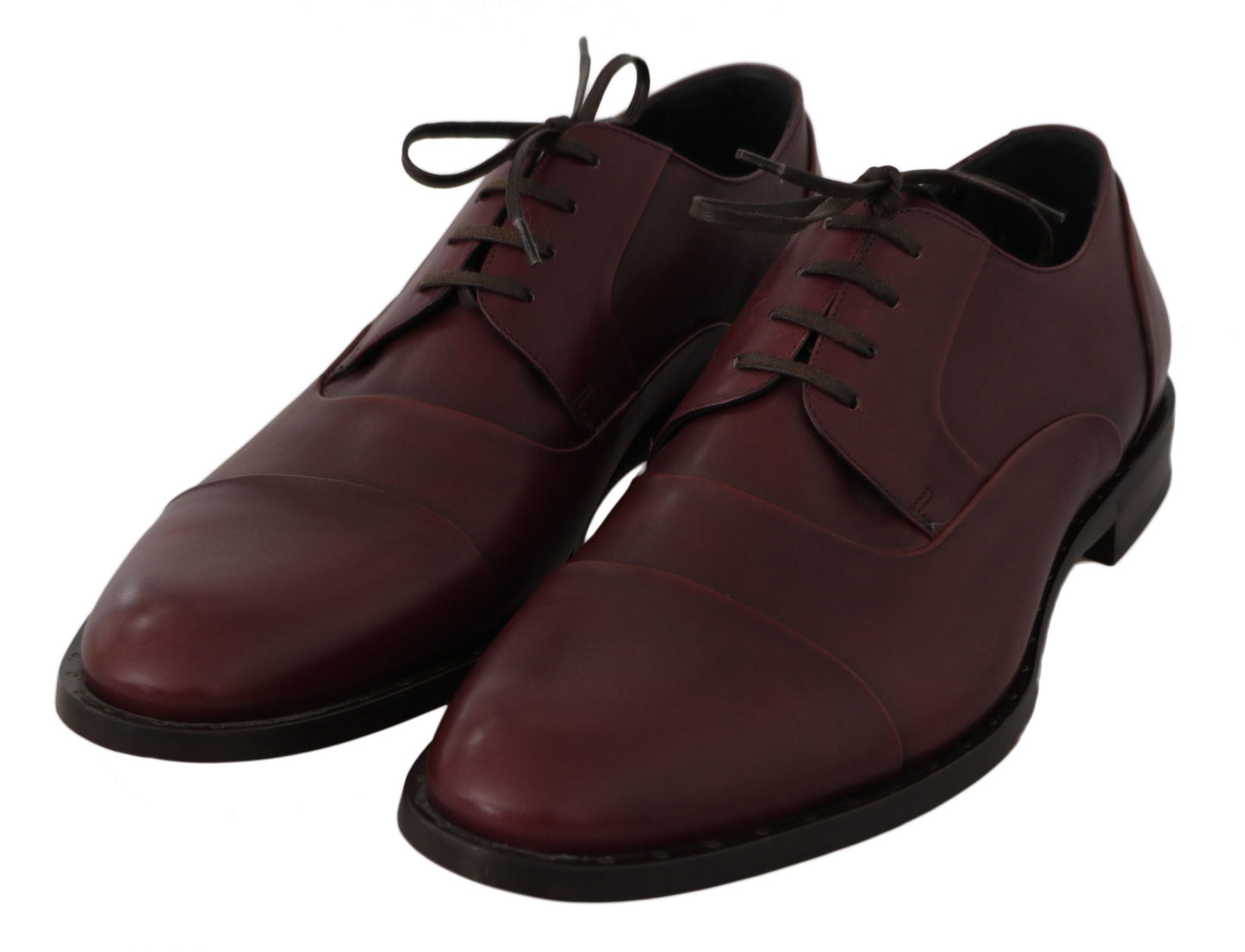 Eleganti scarpe eleganti in pelle bordeaux