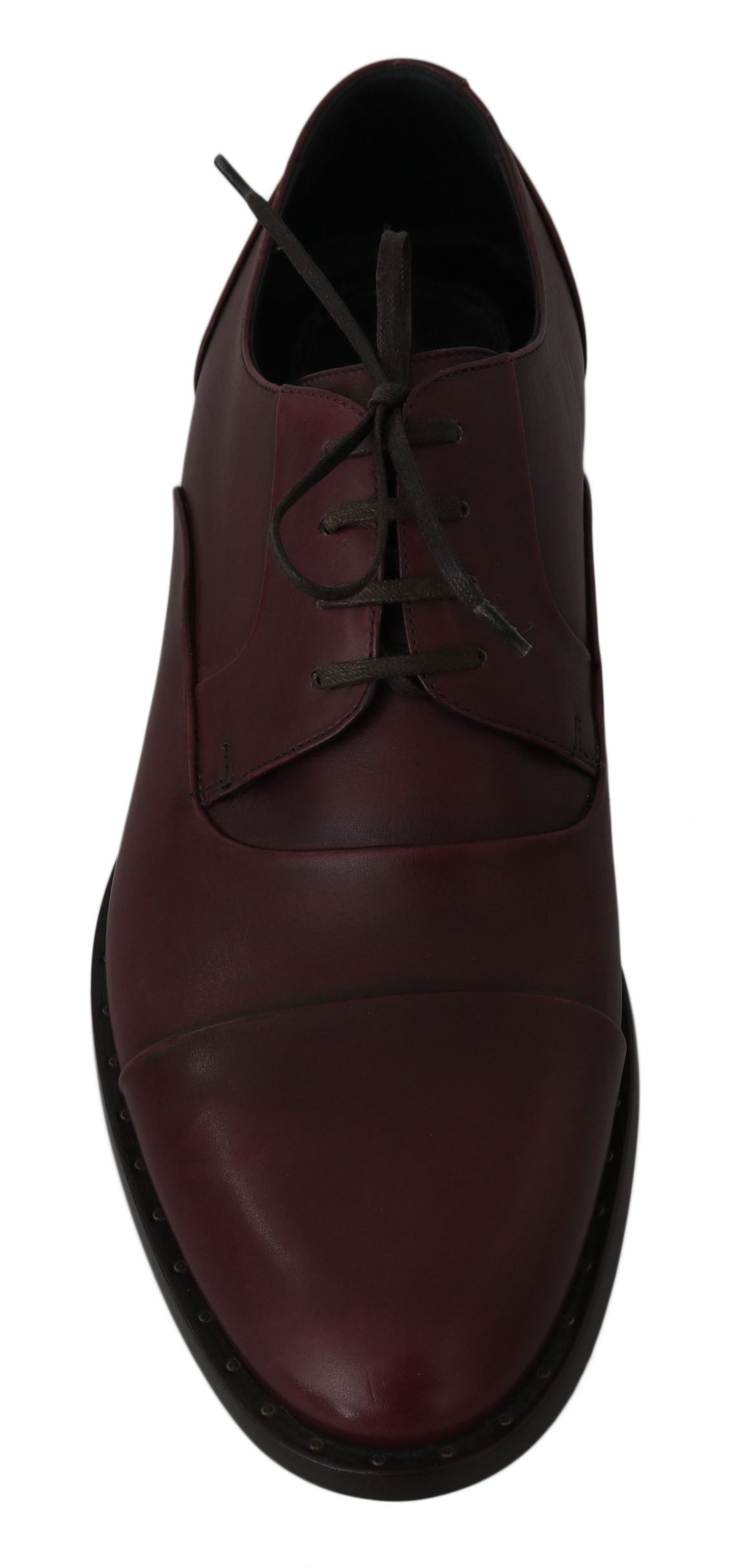 Eleganti scarpe eleganti in pelle bordeaux