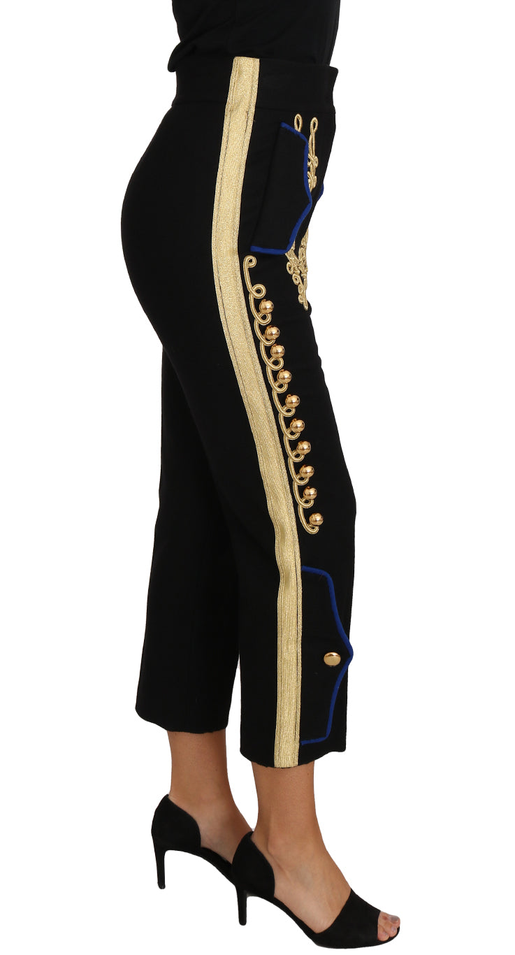 Elegante schwarze Hose mit Militärverzierung