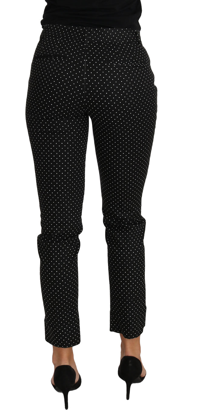 Pantaloni eleganti a pois corti