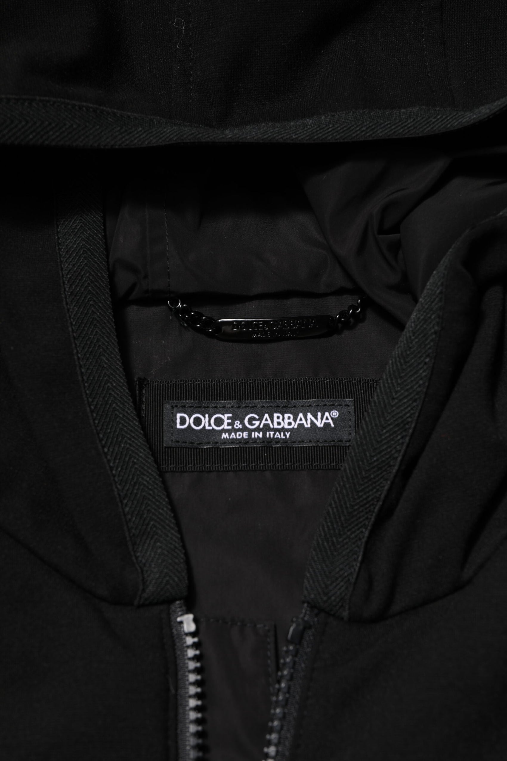 Dolce & Gabbana Black Sleeveless Hooded Logo Plaque Jacket